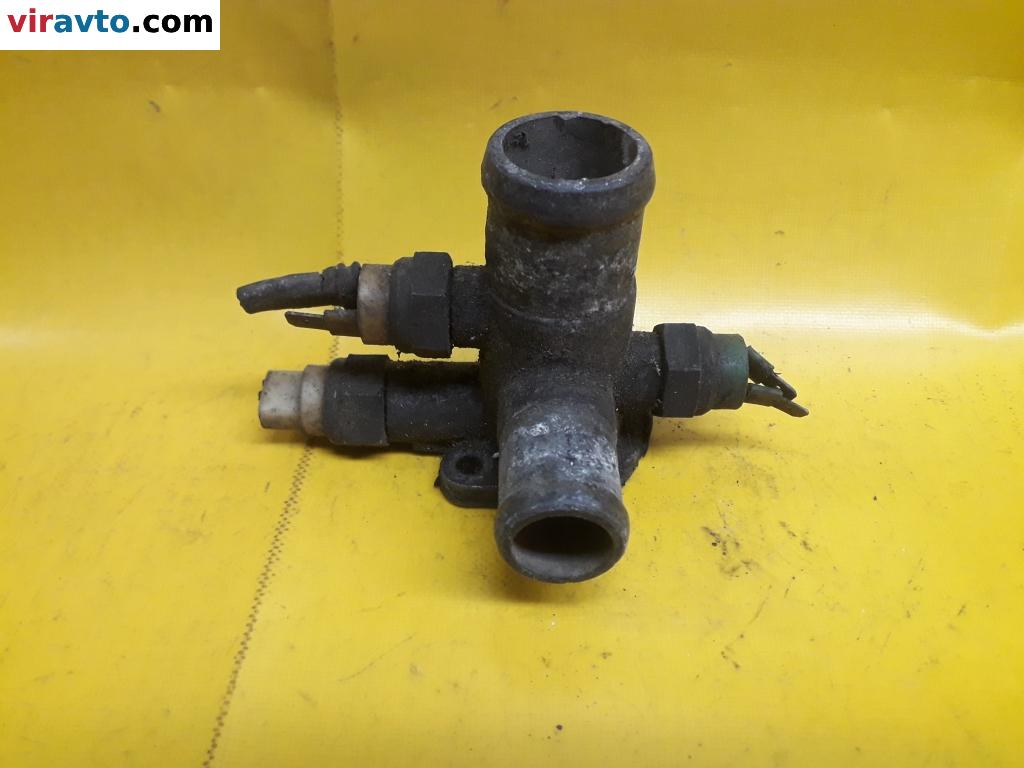 Фланец (тройник) системы охлаждения