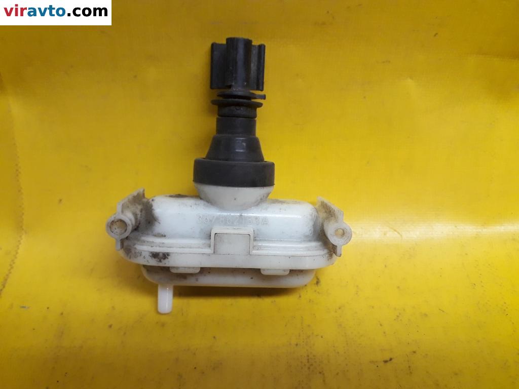 Активатор (привод) замка двери