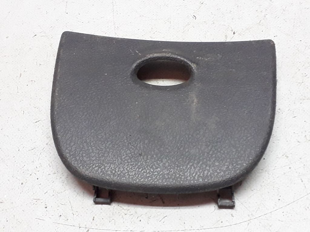 Крышка блока предохранителей