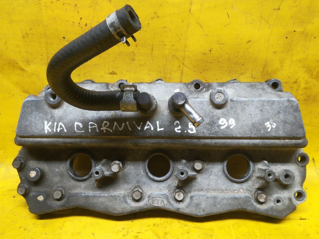Клапанная крышка