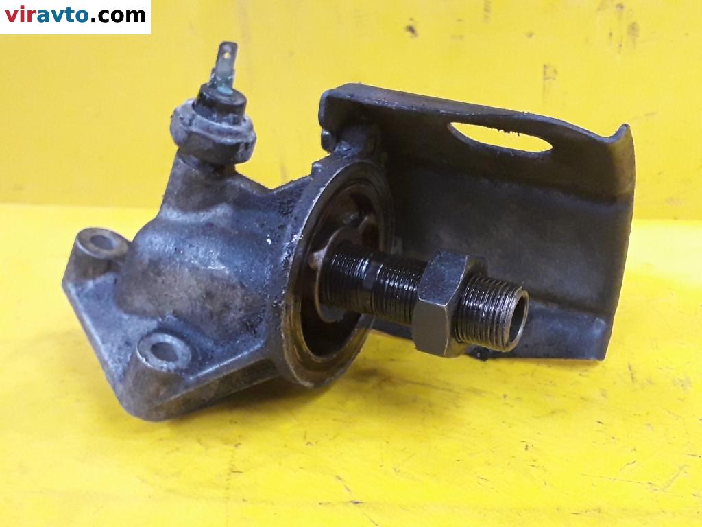 Кронштейн масляного фильтра