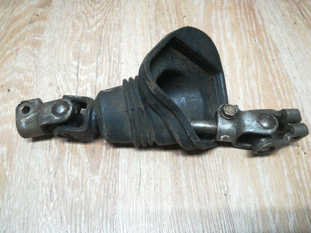Рулевой карданчик