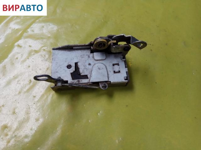 Замок двери задней левой