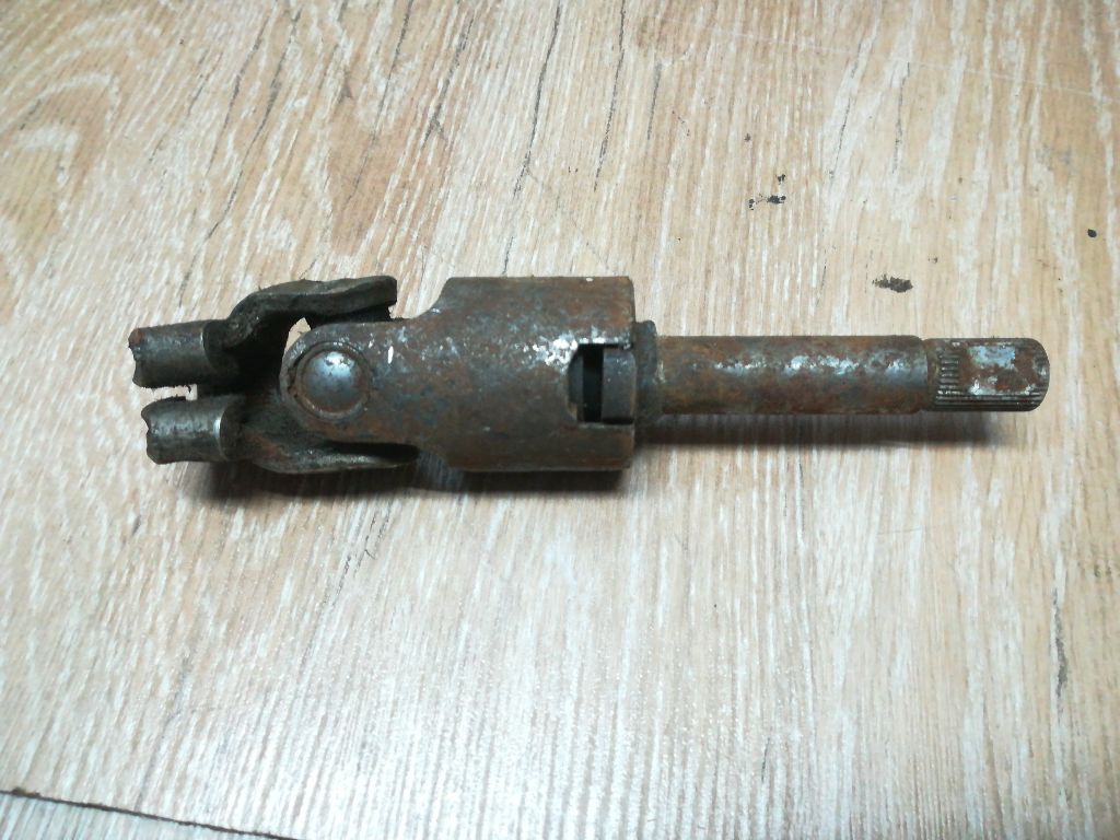 Рулевой карданчик