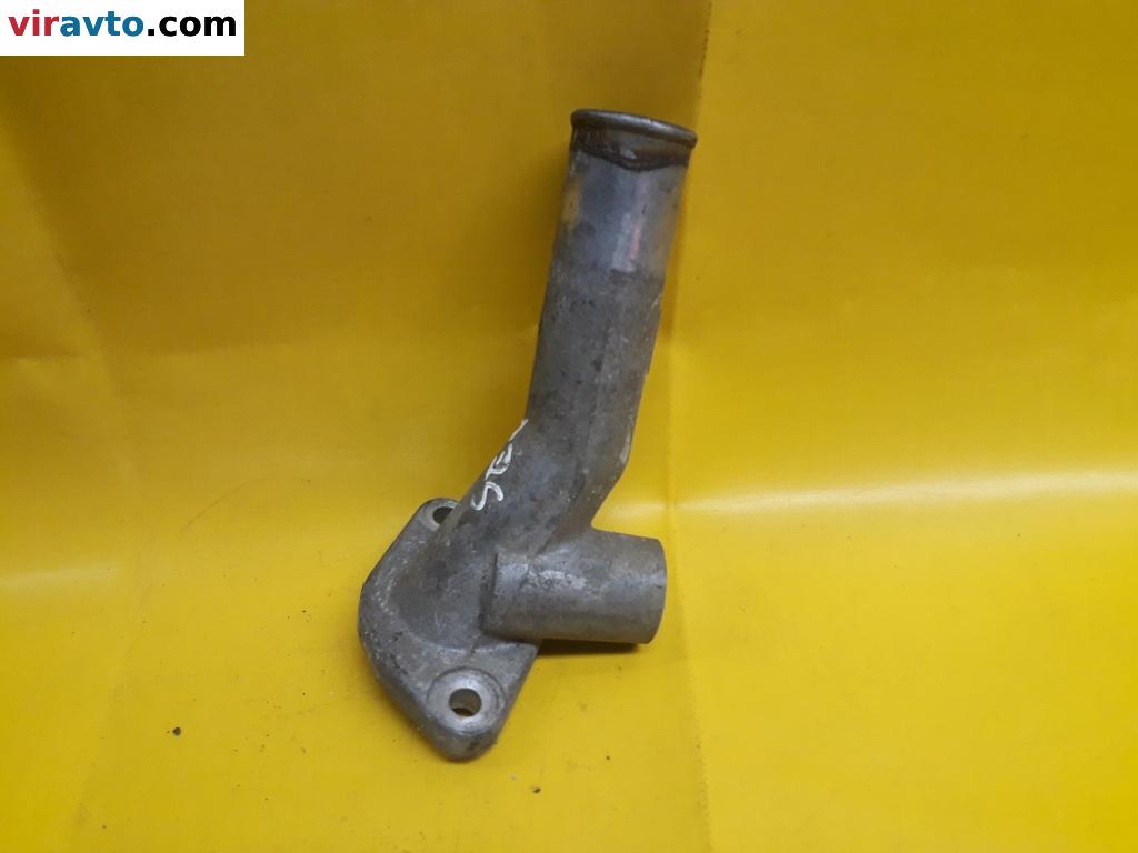Фланец (тройник) системы охлаждения