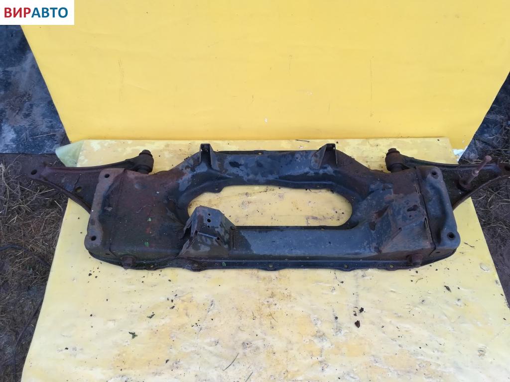 Балка подвески передняя (подрамник)