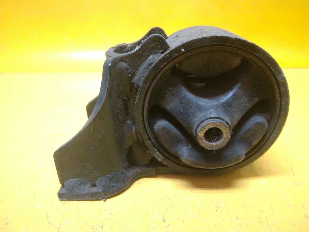 Подушка крепления двигателя