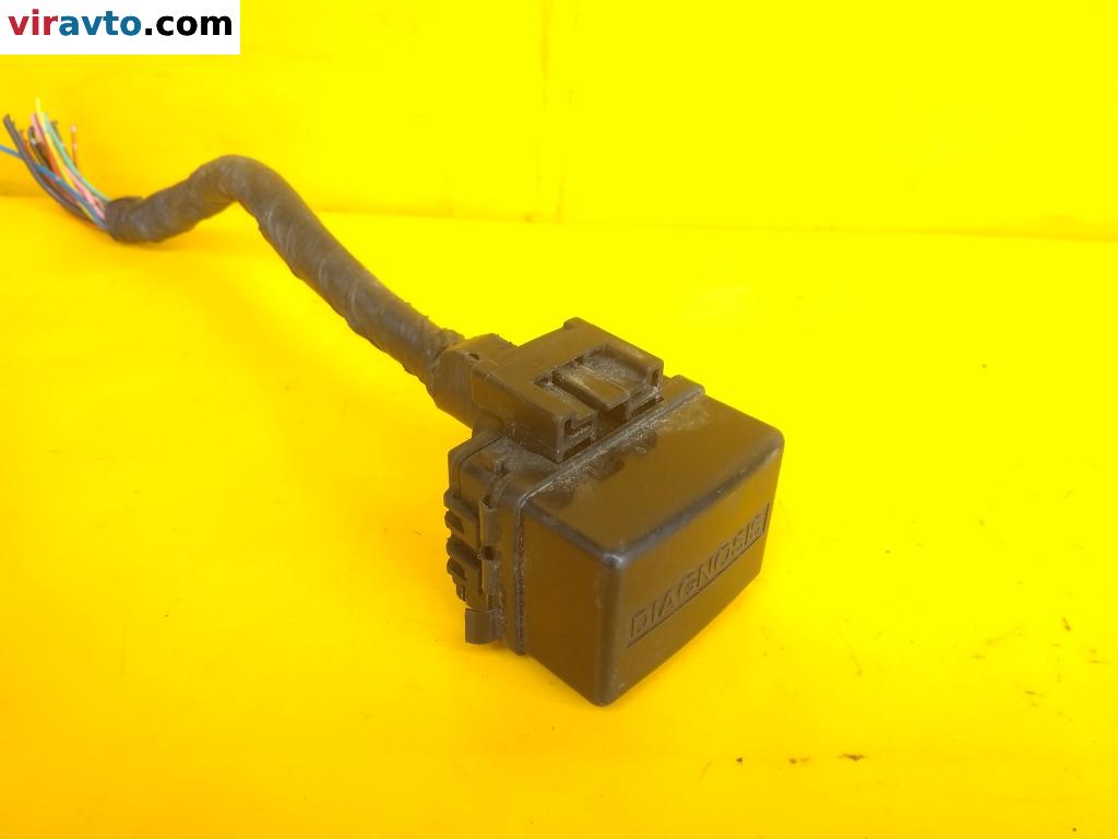 Разъем AUX / USB