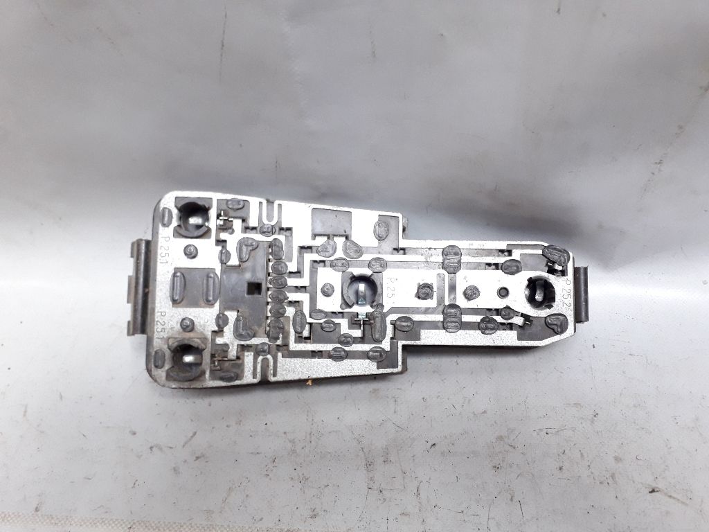 Панель (плата) фонаря заднего правого