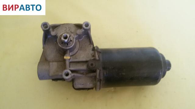 Моторчик передних стеклоочистителей (дворников)